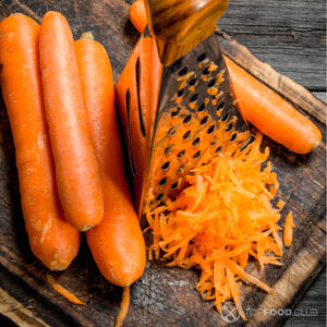 Натереть морковь