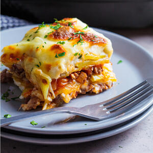 Достать на блюдо