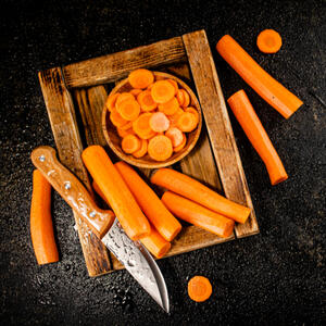 Морковь порезать