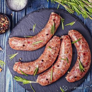 Подготовьте колбаски