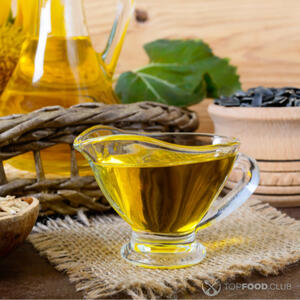 Смажьте чашу