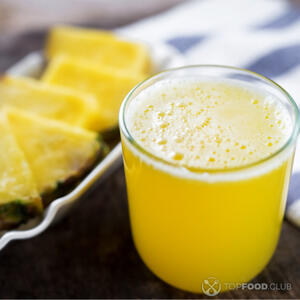 Добавить ананасовый сок