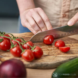 Добавить помидоры