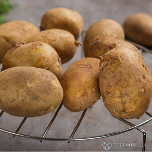 Промыть картофель