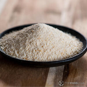 Обвалять в сухарях