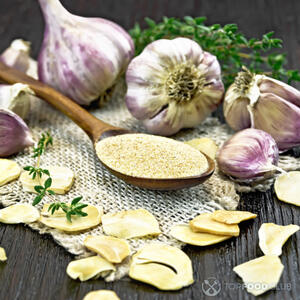 Добавить молотый чеснок