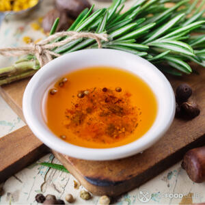 Готовый маринад перелейте в пакет