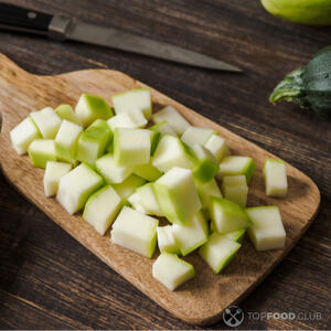 Порезать кабачок