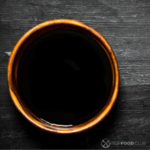 Добавить соевый соус