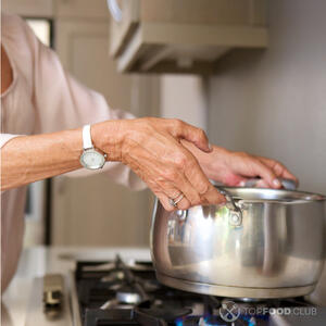 Вскипятить воду