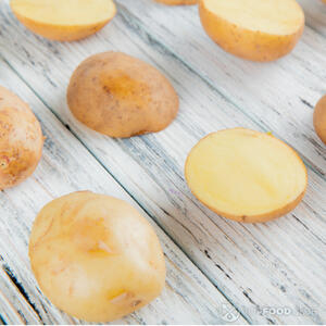 Нарежьте картофель