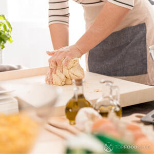 Замесить тесто