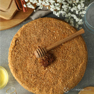 Обсыпать торт