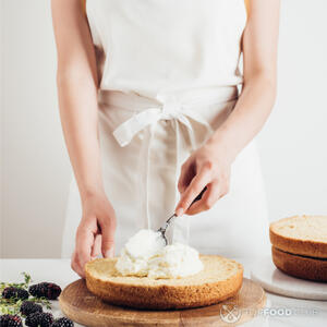 Распределить крем