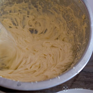 Приготовьте крем