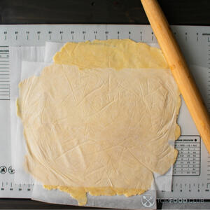 Раскатать тесто