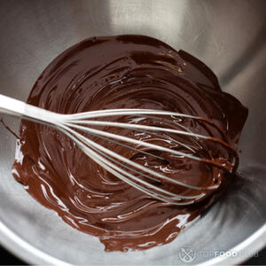 Приготовить глазурь