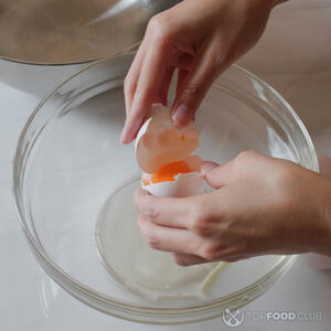 Отделить белки