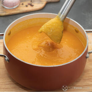 измельчите погружным блендером