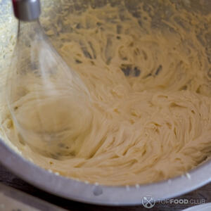 Взбить крем