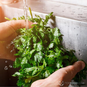 Подготовить зелень