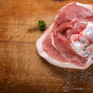 Подготовить свинину