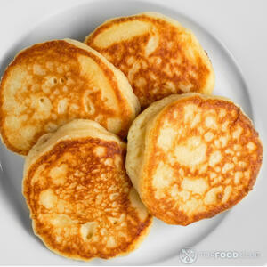 Готовые оладьи