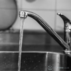 Помыть свинину