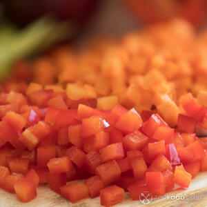 Нарезать перец