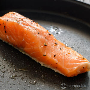 Обжарить стейк