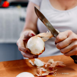 Очистить лук