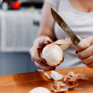 Очистить лук