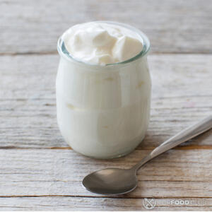 Добавить соус