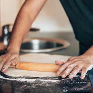 Раскатать тесто