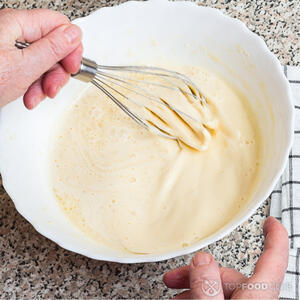 Замешать тесто