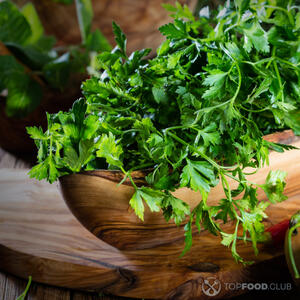 Подготовить петрушку