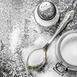 Добавить соль