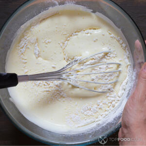 Добавить муку