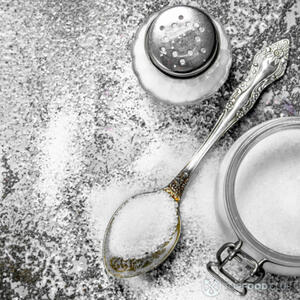 Добавить соль