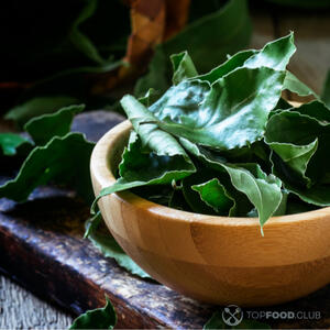 Добавить лавровый лист