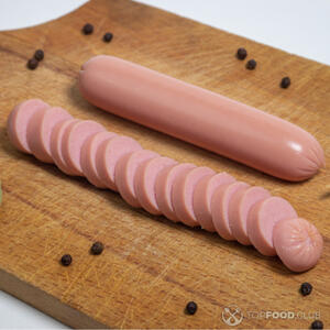 Нарезать сосиски