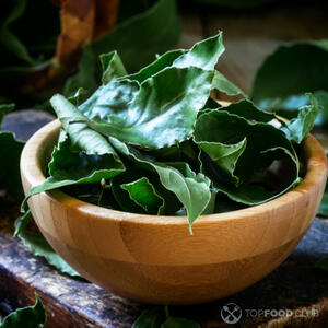 Добавить лавровый лист