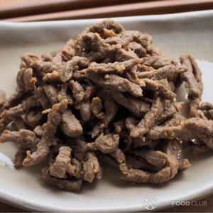 Нарезать говядину