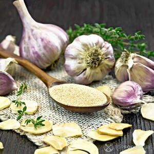 Добавить чеснок