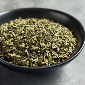 Добавить базилик