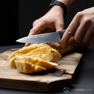 Нарезать багет