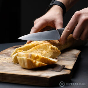 Нарезать багет