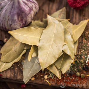 Добавить лавровый лист