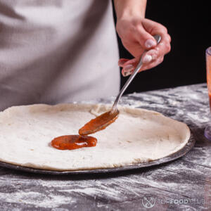 Добавить соус