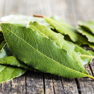 Добавить лавровый лист